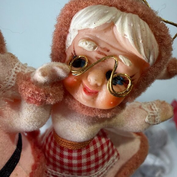 VTG Santa & Mrs Claus Flocked Plastic Christmas Ornaments Blow Mold 1960s - Picture 3 of 14